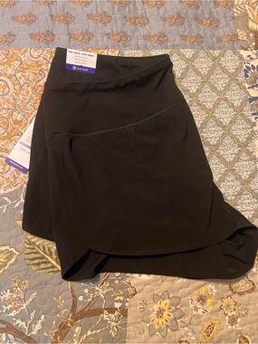 NWT Gaiam Women's Black Active Skort